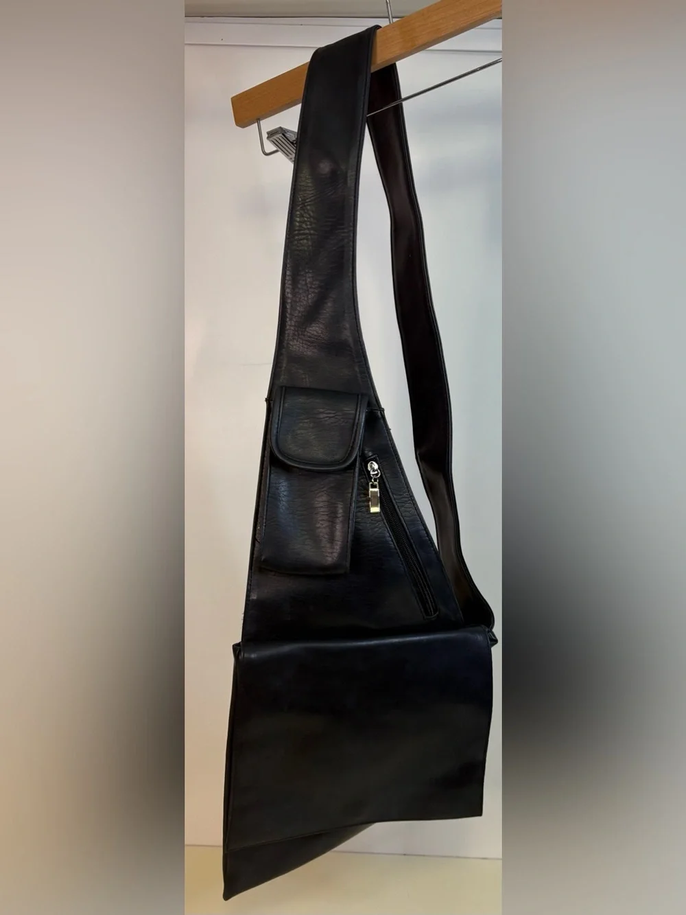 Vintage Black Crossbody Sling Bag
